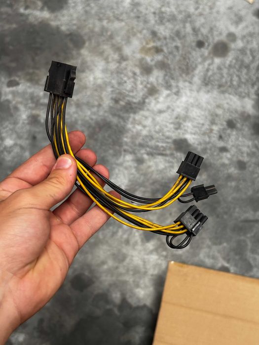 Lote de Material de Mineração — Risers PCIe, Hubs USB 3.0, Adaptadores M.2 (Novo + Usado)