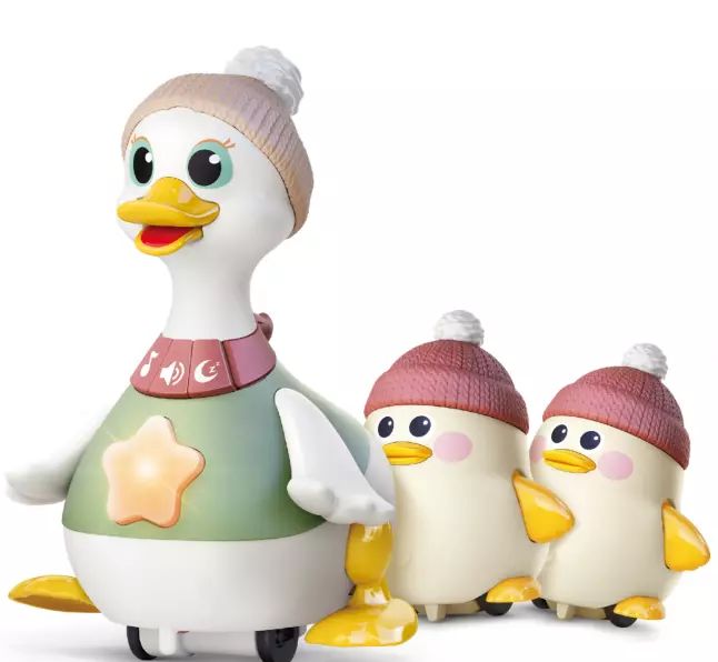 Kaczka Monika Z Maluchami. Nowy Produkt