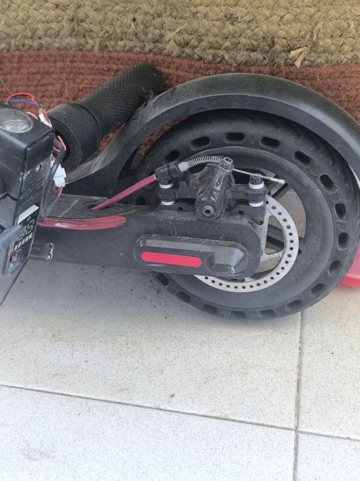 Trotinete Unimade Leopard L301UA para peças - com erro