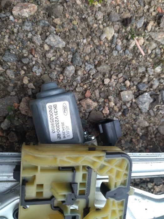 Стеклоподъемник Ford Transit mk8