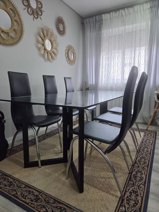 Mesa em vidro grande