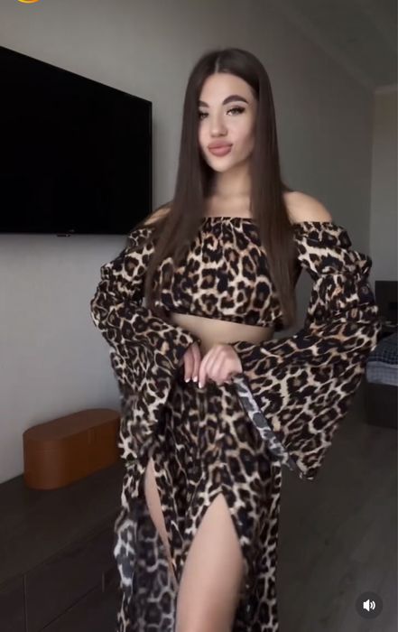 Продам лео костюм