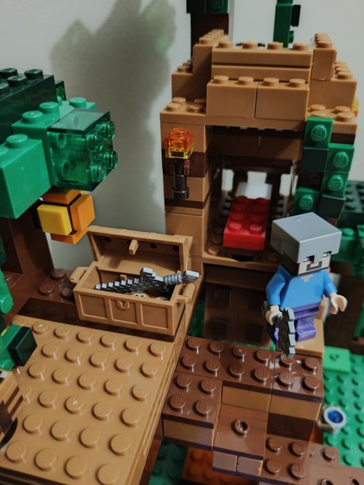 Klocki LEGO Minecraft 21125 Dom na drzewie kompletne