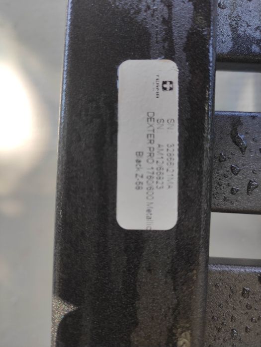 Grzejnik pionowy łazienkowy Terma Dexter Pro 1760x600 Metalic Black