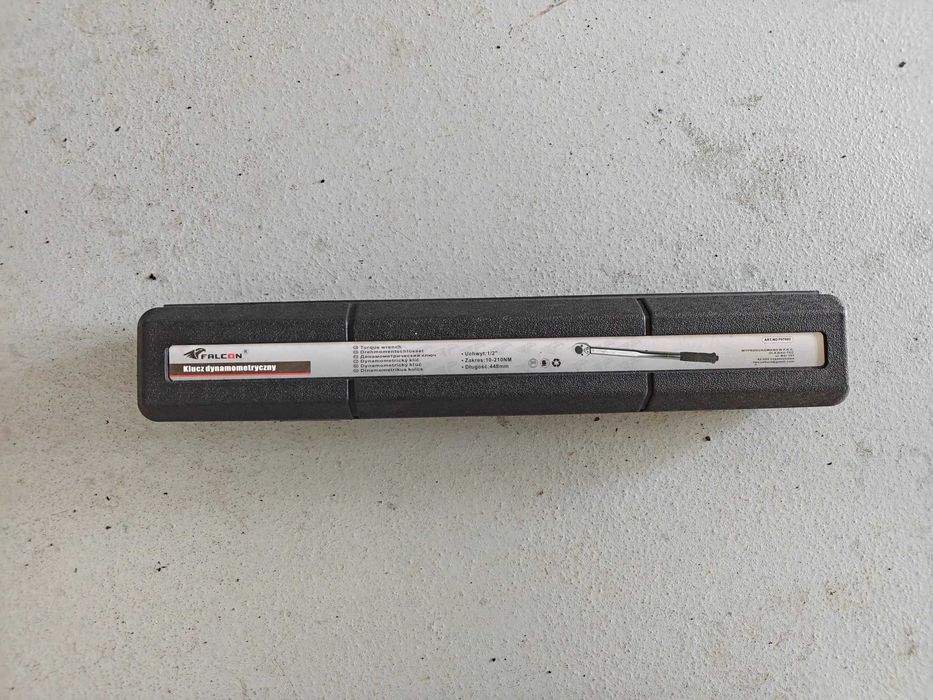 Klucz dynamometryczny 1/2 28-210Nm FALCON