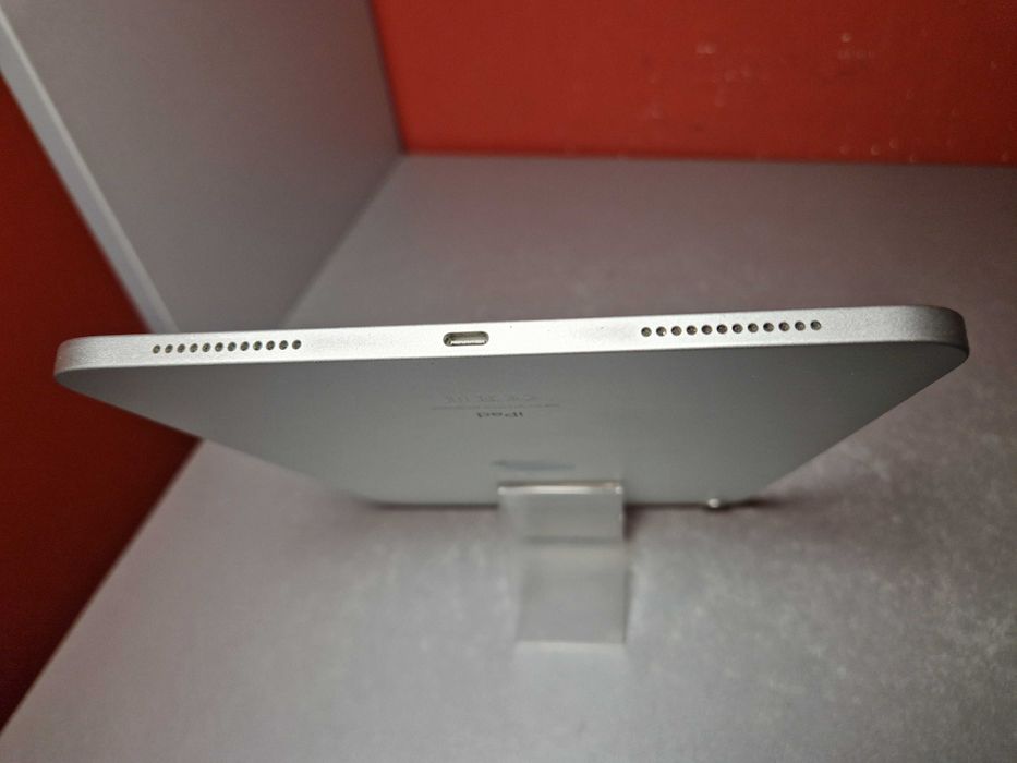 Tablet Apple iPad (10th gen) WI-FI 10,9" 4/64GB kondycja baterii 91%