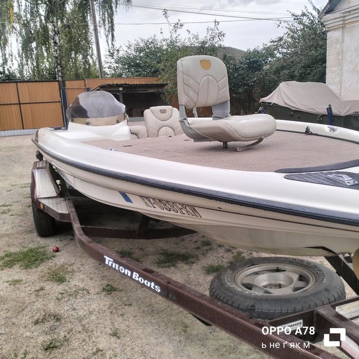 Срочно Продам лодку Тритон Triton 21 Америка