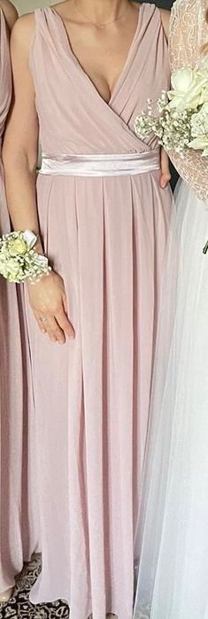 Sukienka maxi na wesele - z kokardą na plecach