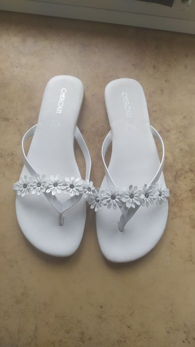 Шлёпанцы-вьетнамки