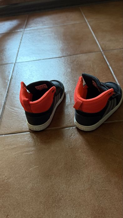 Кросівки Adidas