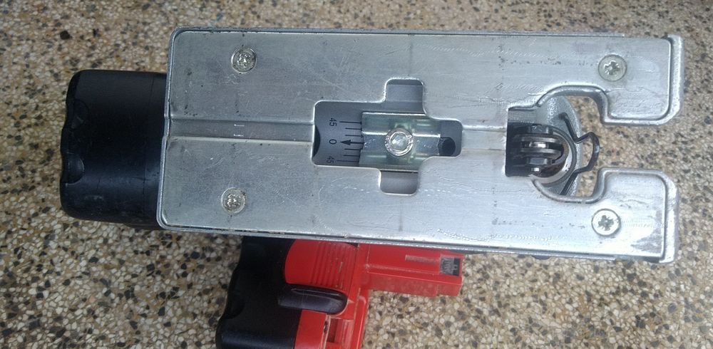 Tico-tico Bosch GST 14.4v profissional