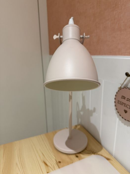 Candeeiro de secretaria ou mesa em metal