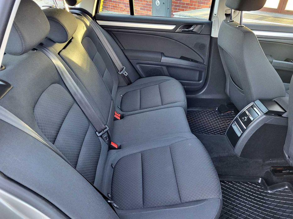 Nówka Skoda SuperB LIFT Alu LED XENON 1 Właściciel Webasto.