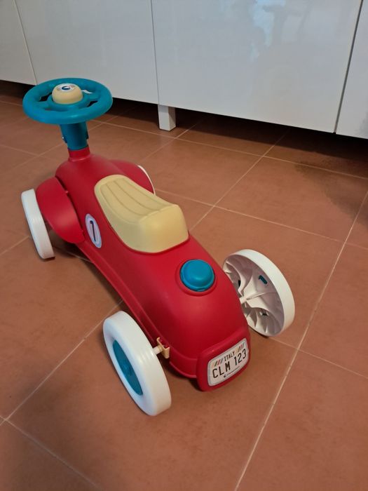 Carrinho/brinquedo para bebe Clementoni