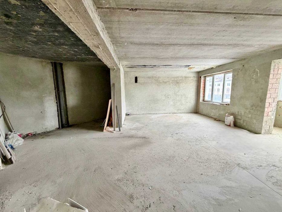 Простора квартира у новобудові / м.Трускавець