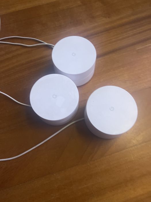 Rede wi fi google com 3 elementos