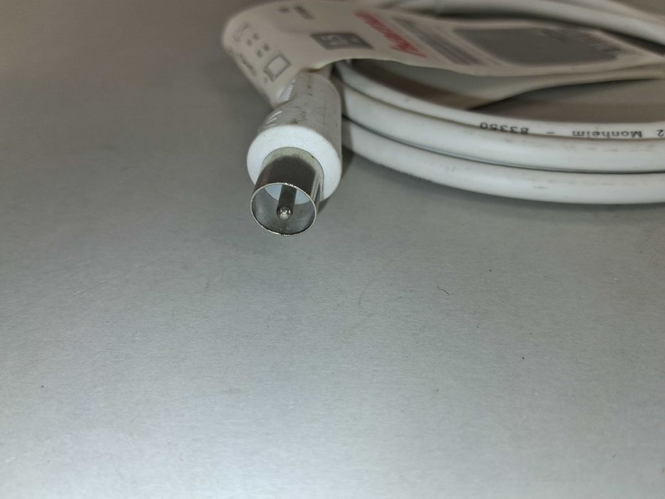 N144 KABEL ANTENOWY HAMA TV RADIO Biały 1,5m 85 dB Wtyk/Gniazdo