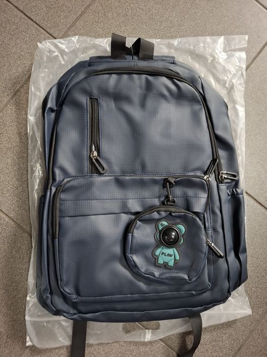 Świetny plecak wodoodporny unisex, duży,  pojemny