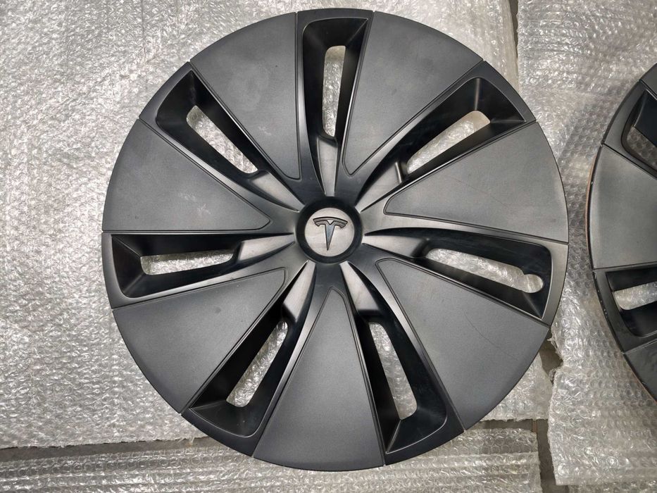 Tampão Jante Photon de 18" para Model 3 Highland
