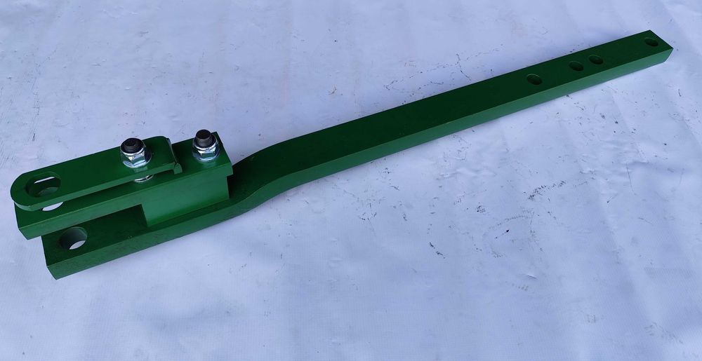 Zaczep dolny john deere 6200, 6210, 6220, 6230, 6300,6820, L114953