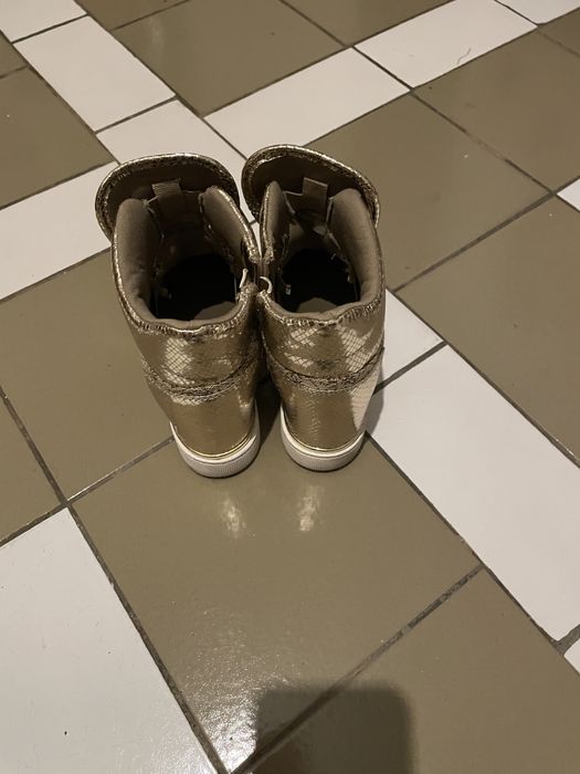 Zlote Buty Guess damskie