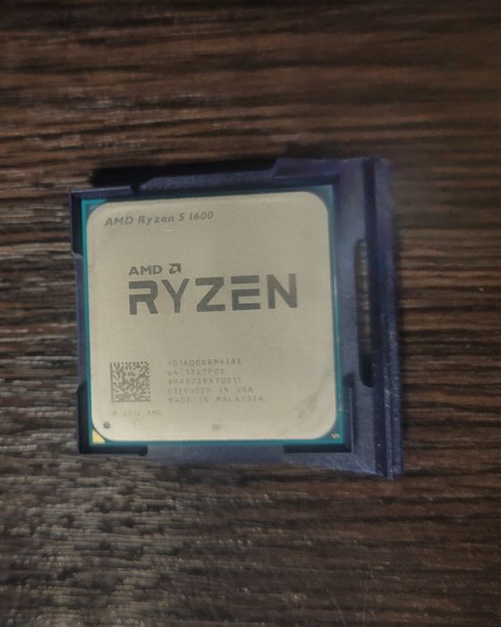Процесор AMD Ryzen 5 1600 BOX (AM4, 6 ядер/12 потоків) + кулер
