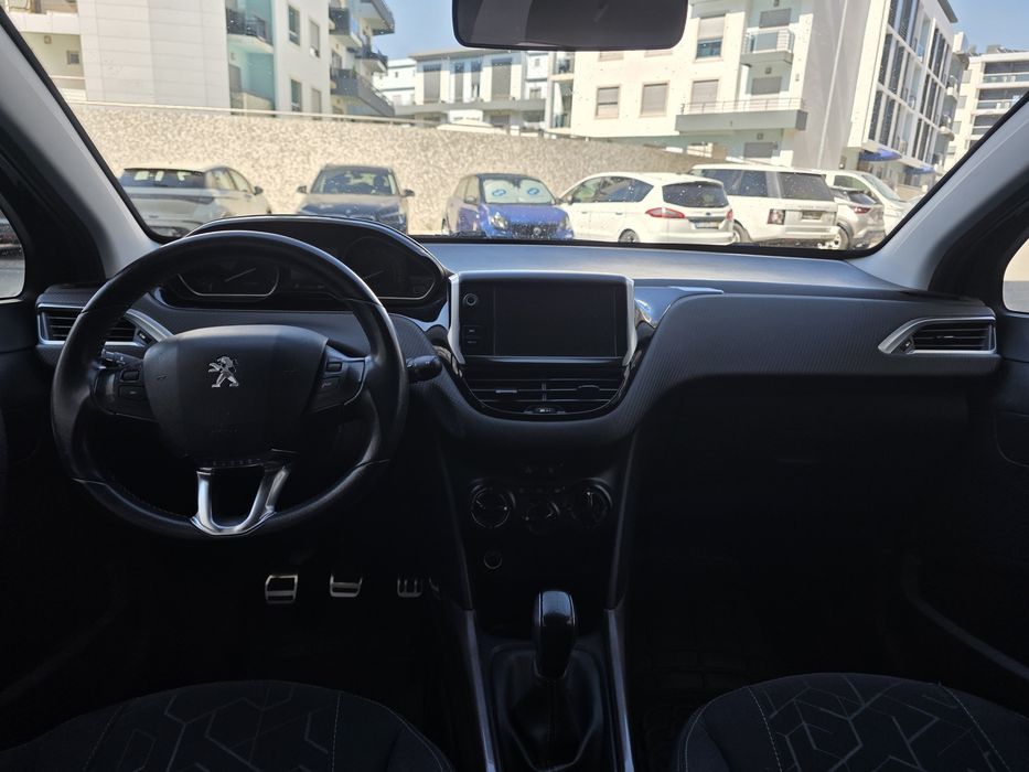 Peugeot 2008 — fotografia 9