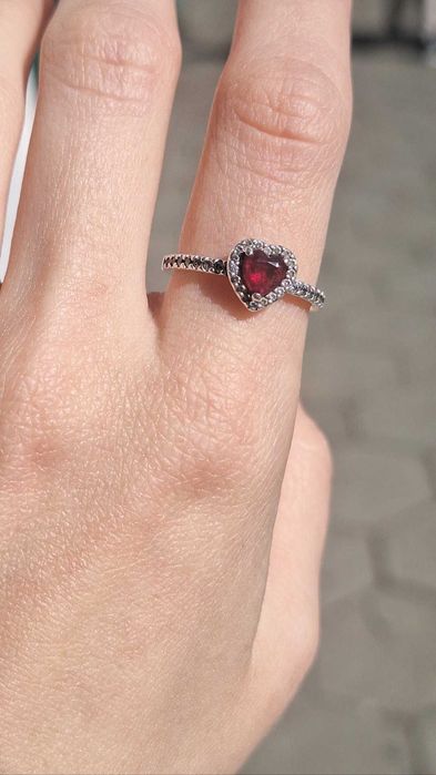 Оригинал кольцо Pandora Timeless серебро 925 проба красное сердце