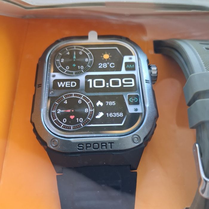 SMARTWATCH Wild Trek Outdoor  SW 120  zapakowany fabrycznie . 2 paski
