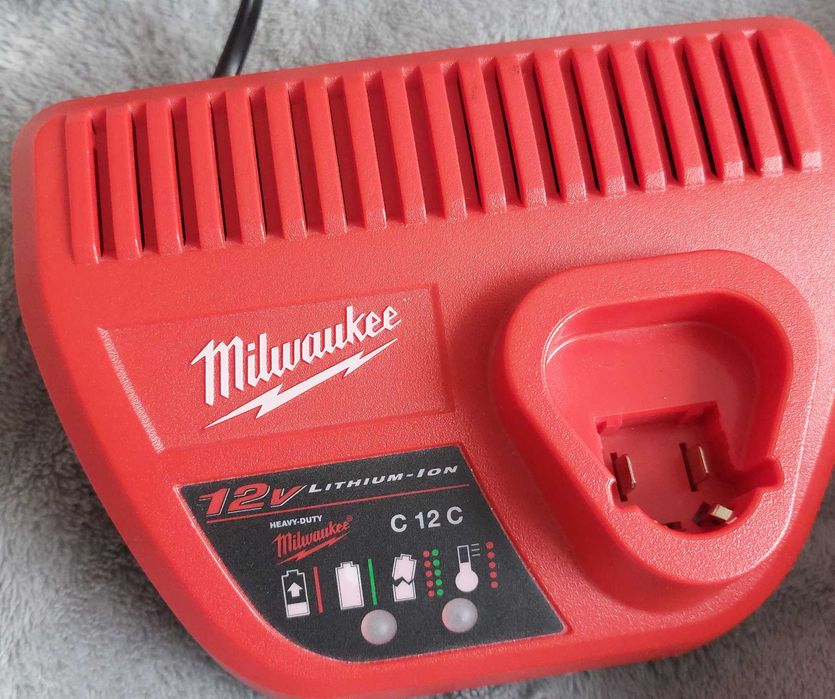 Miwaukee Kamera inspekcyjna endoskop M12 360IC32