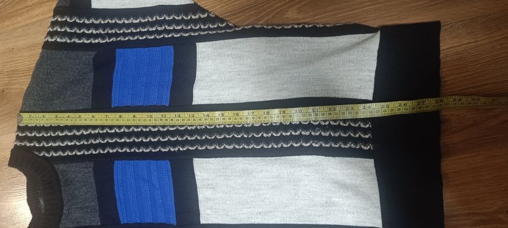 Sweter Carlo Colucci