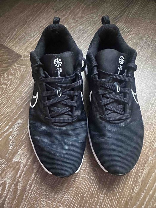 Кросівки Nike Downshifter 12 розмір 39(25см устілка)