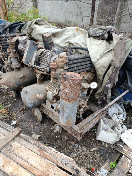 Продается компрессор с електродвигателем