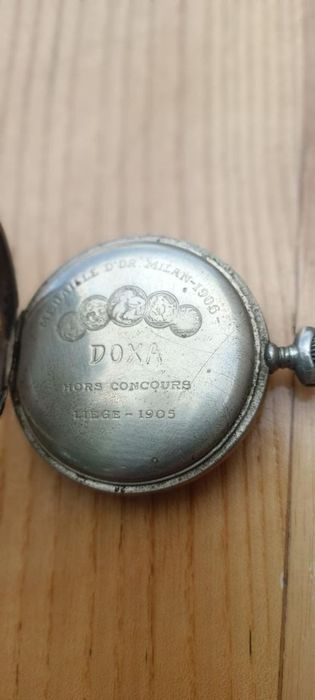 Часи Швейцарія Doxa 1905