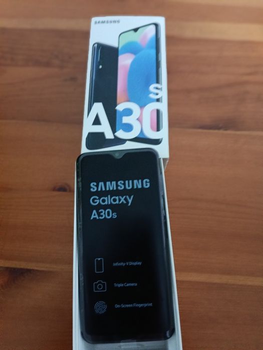 Samsung galaxy A 30 (два)