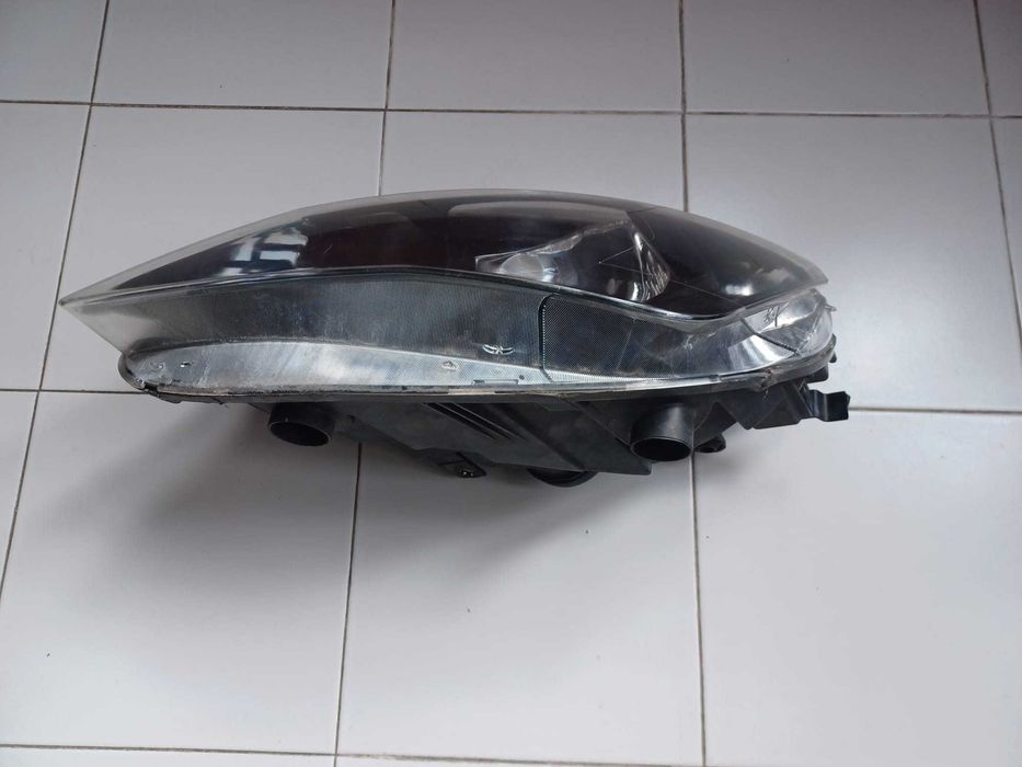 Farol Esquerdo Seat Ibiza 4