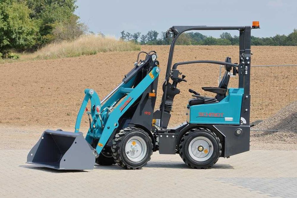 Ładowarka Kołowa Schmidt 1915 Mała Zwrotna Waga 1250kg Nowa 2026r. Udźwig 700 kg!