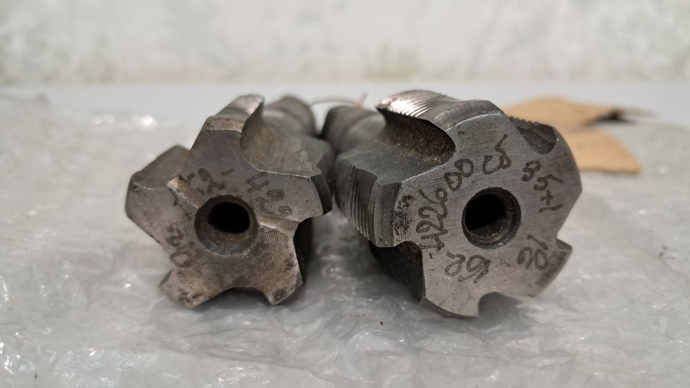 Метчики М35×2 левая правая резьба