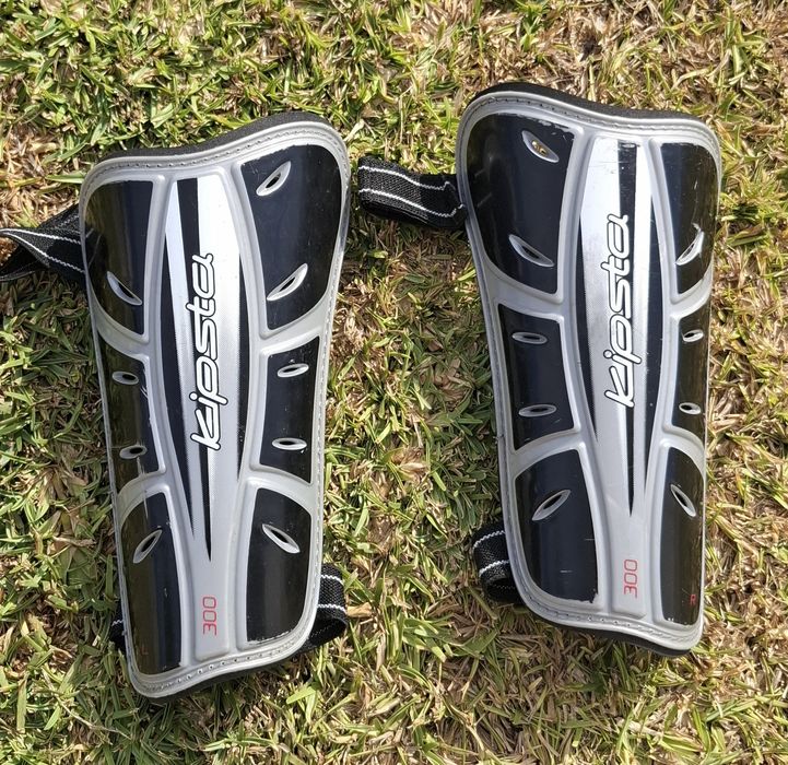 Caneleiras de futebol