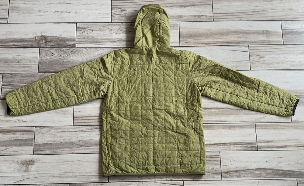 Нова куртка Mountain HARDWEAR