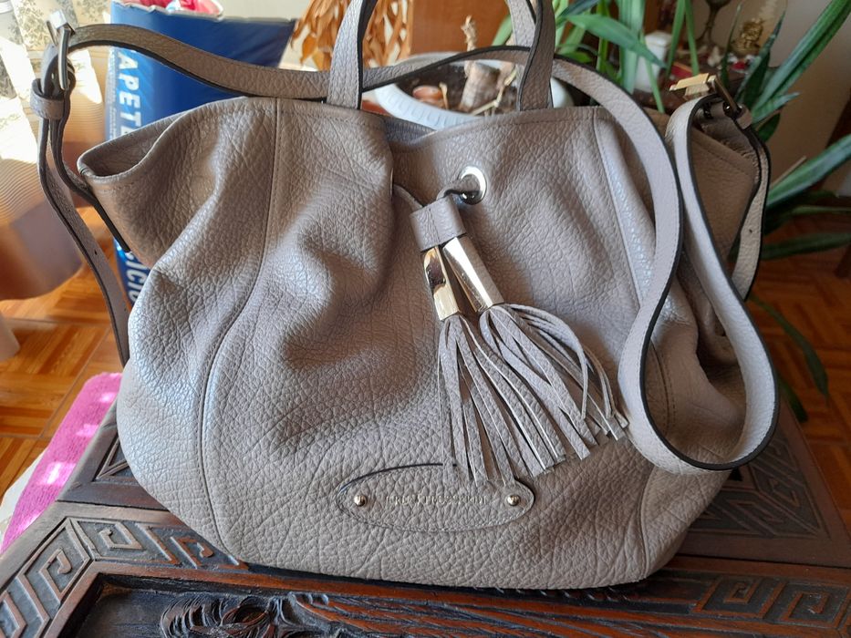 Mala Trussardi em pele