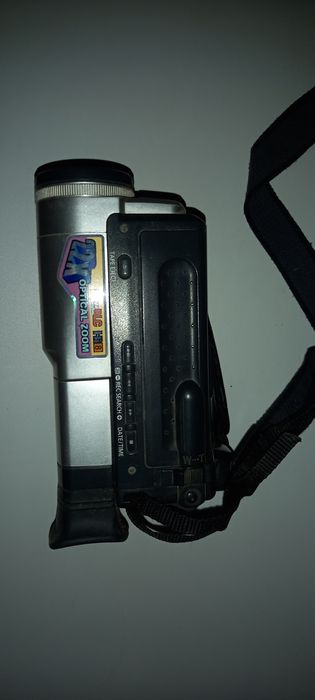 Відео камера  880 х