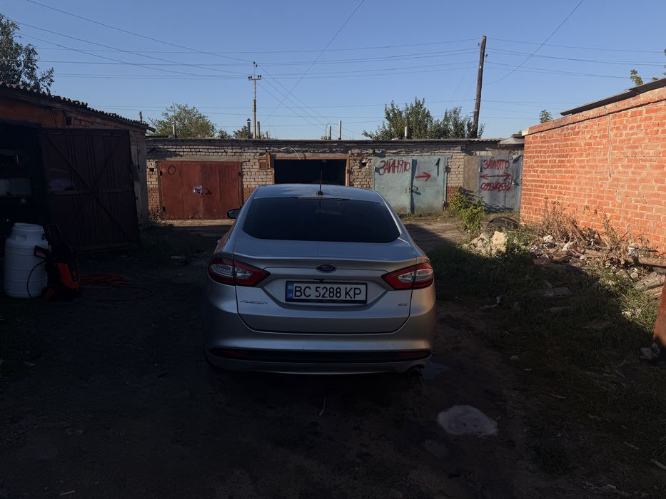 Ford Fusion 2015
