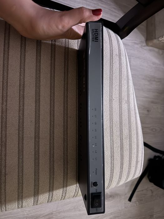 Сплітер HDMI  8 виходів. Splitter 4k