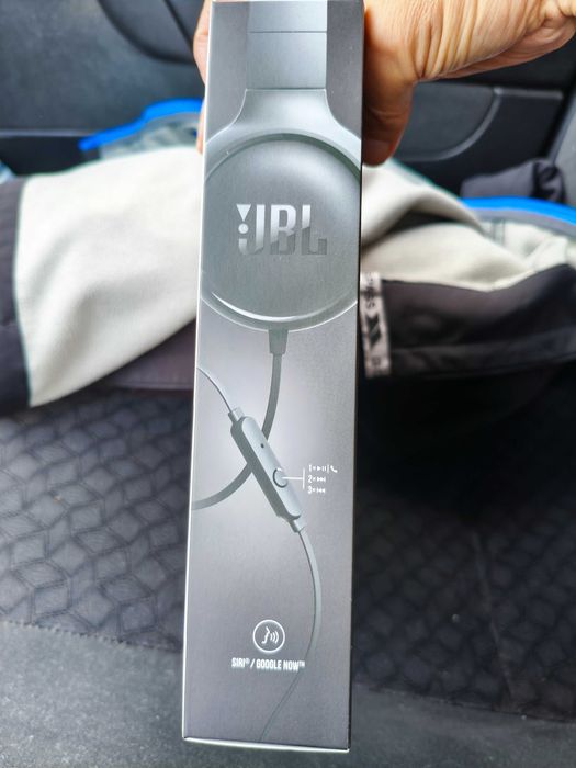 Headphone JBL TUNE 500 e colunas JBL Go3 e go 4