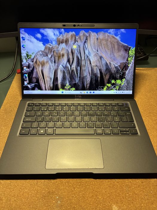 Portatil Dell Latitude 14 i7 16Gb ram