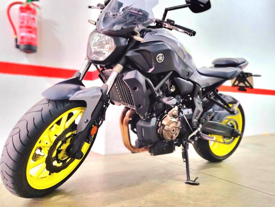 Yamaha MT 07  como nova