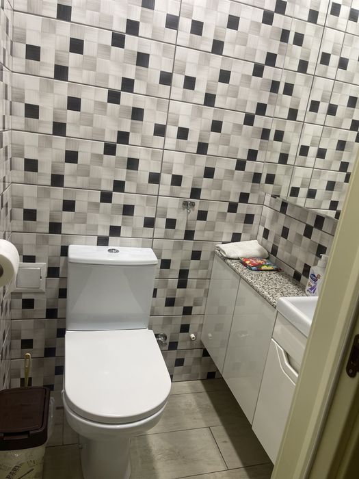 Комфортна 2 кім. новобудова в центі  міста ( Парк Шевченка)