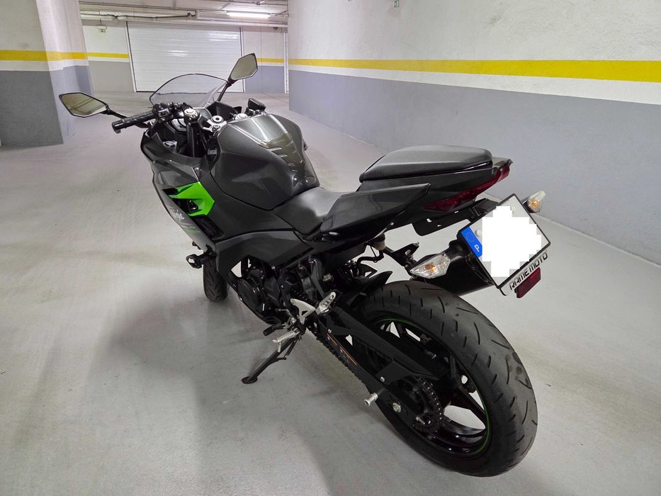 Kawasaki Ninja 400, 2023, 21000km e carta A2/34kW