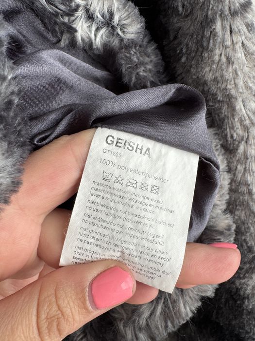 Futerko damskie sztuczne Geisha M